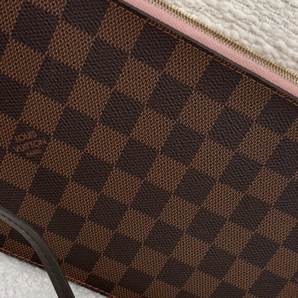Genuine Louis Vuitton Neverfull MM Monogram Pouch Wristlet Wallet - Picture 3 of 4